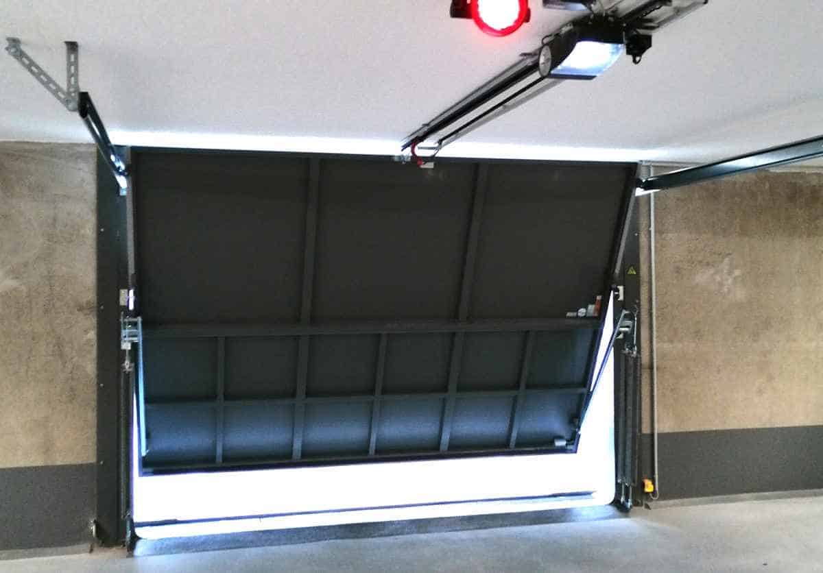 Porte de garage anti-inondation AQUALOCK – Image 4