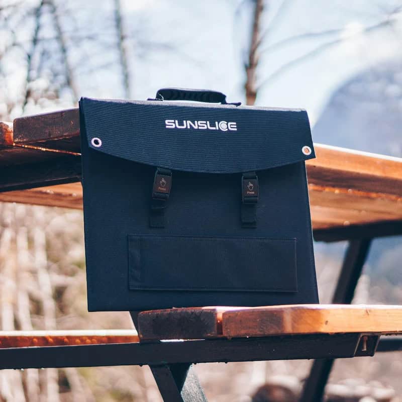Fusion 40 Watts - Panneau solaire pliable portable – Image 11